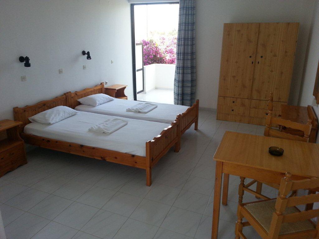 Ippokambos Rooms Плакиас Номер фото